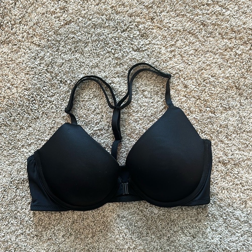 VS PINK Black Push Up Bra with Front Clasp